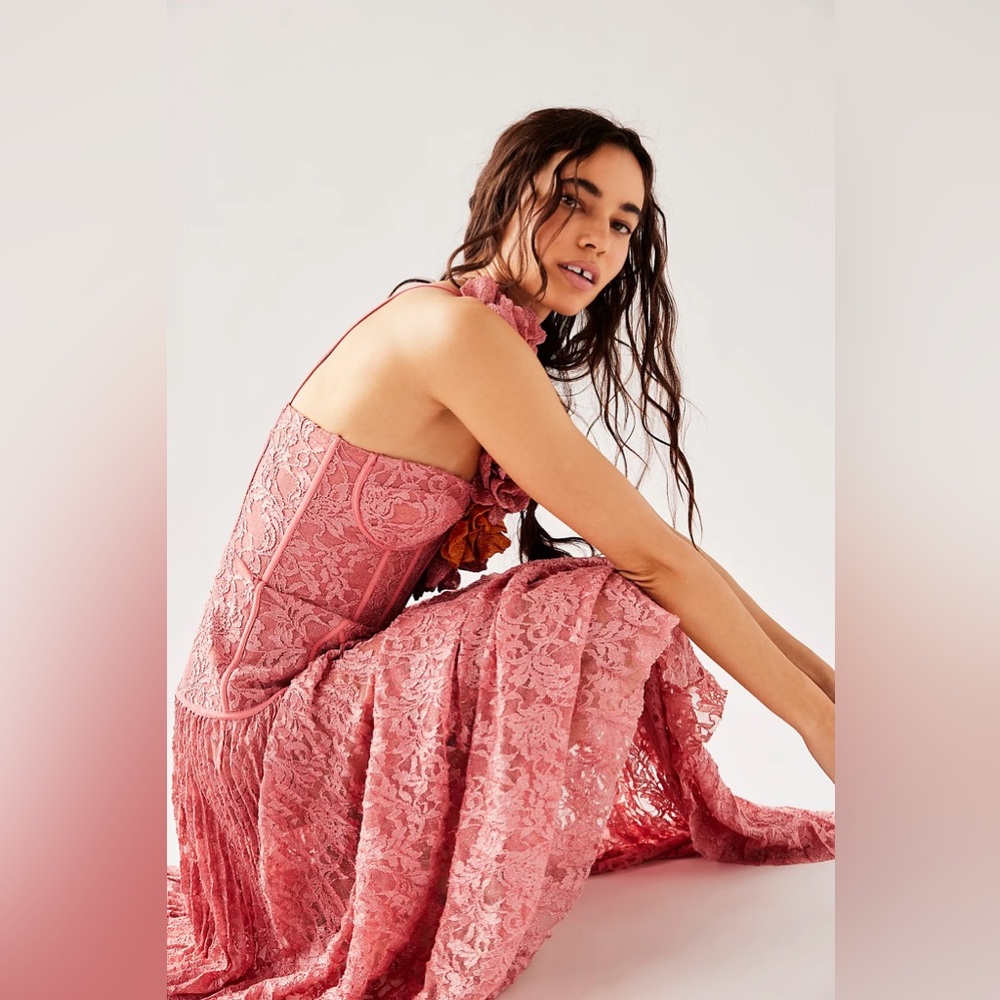PatBO Hand -Embroidered Lace bustier pink Gown|Rose-One-Shoulder Floral Appliqué - Picture 5 of 8